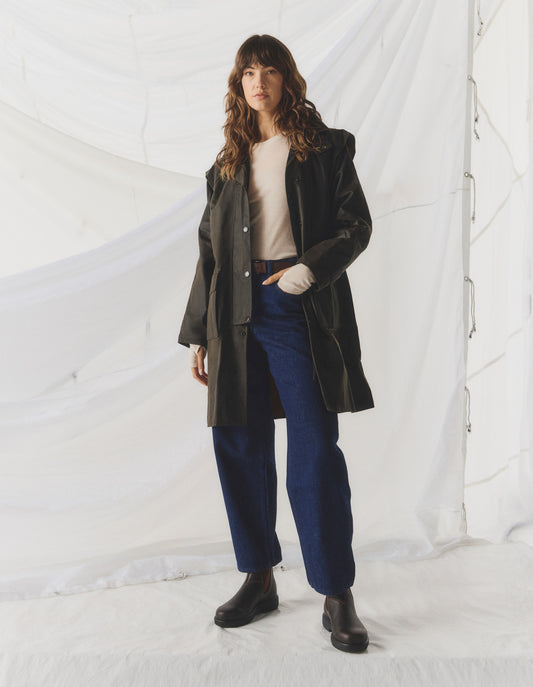 COL2237MW0_HBRWN_1_1776652736