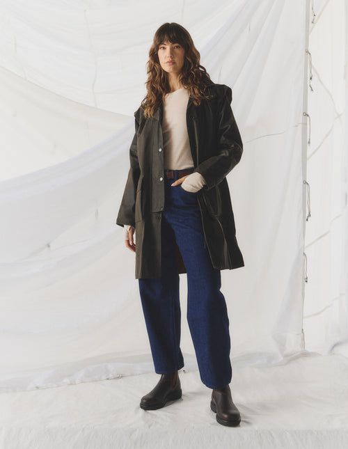 COL2237MW0_HBRWN_1_1776652736