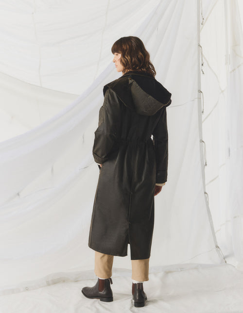 COL2238MW0_HBRWN_3_1776652771