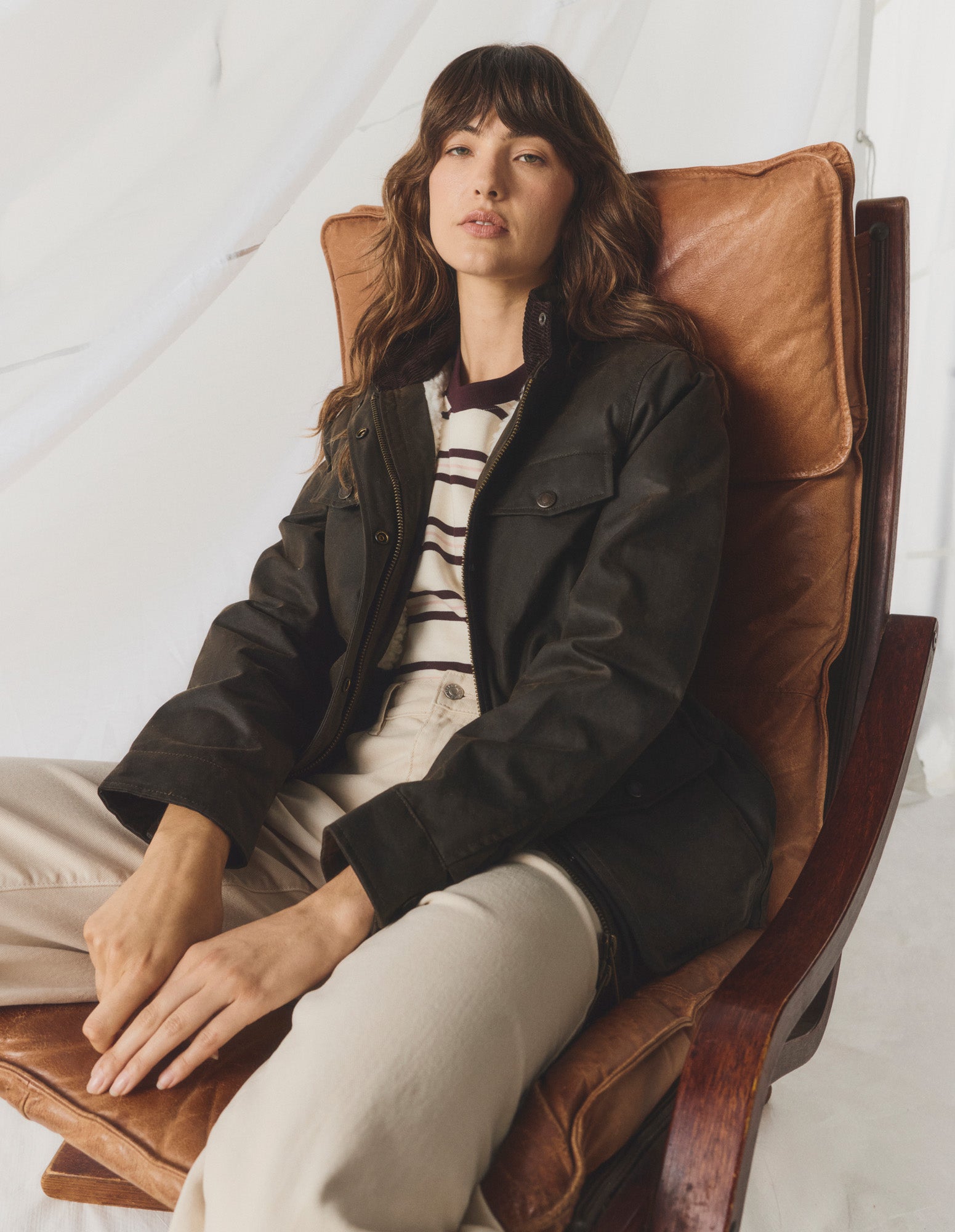 COL2268HW0_HBRWN_3_1776748068