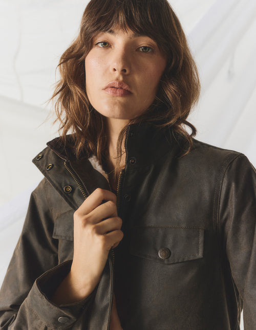 COL2268HW0_HBRWN_5_1776748068