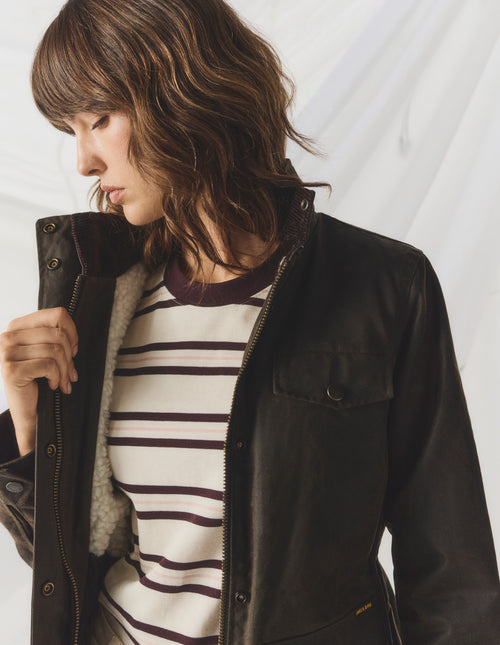 COL2268HW0_HBRWN_6_1776748068