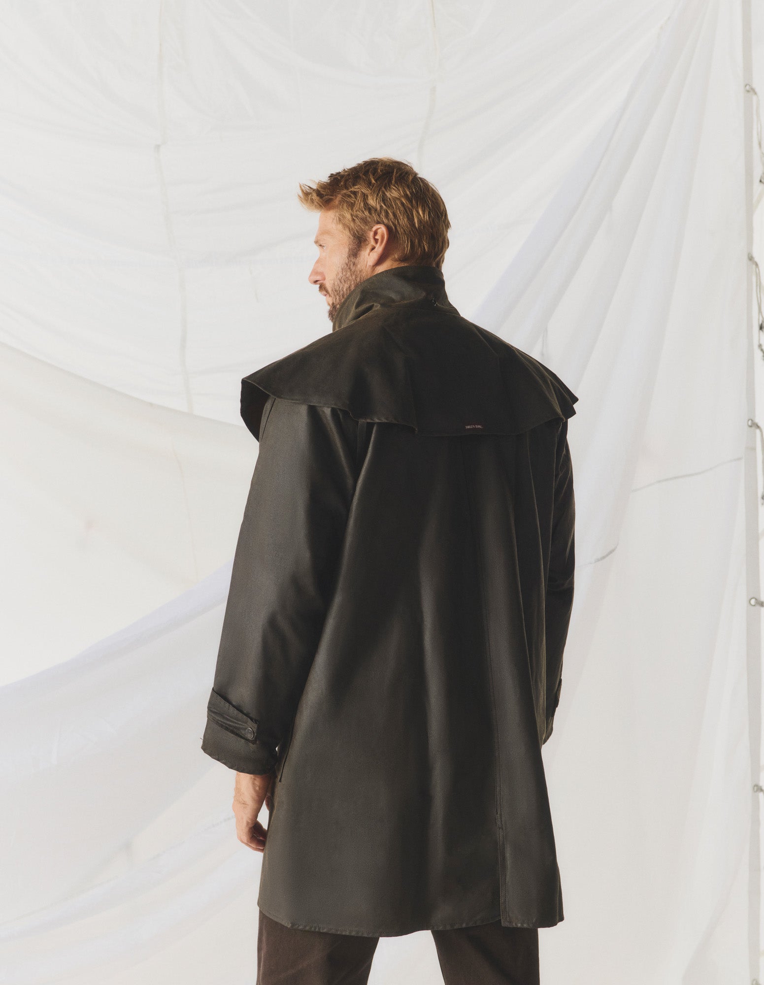 COM2230HW0_HBRWN_4_1776653410